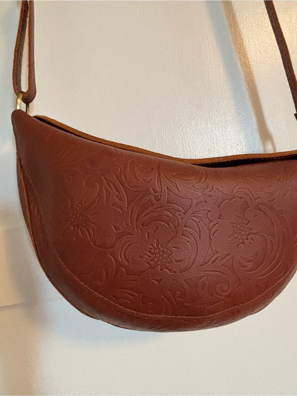 PLG Koala Sling Bag, Large